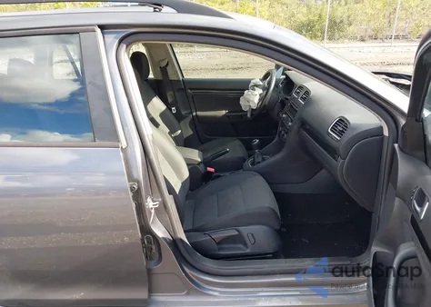 2014 Volkswagen Jetta Sportwagen 2.5L S from USA, damaged, VIN 3VWKP7AJ0EM625195